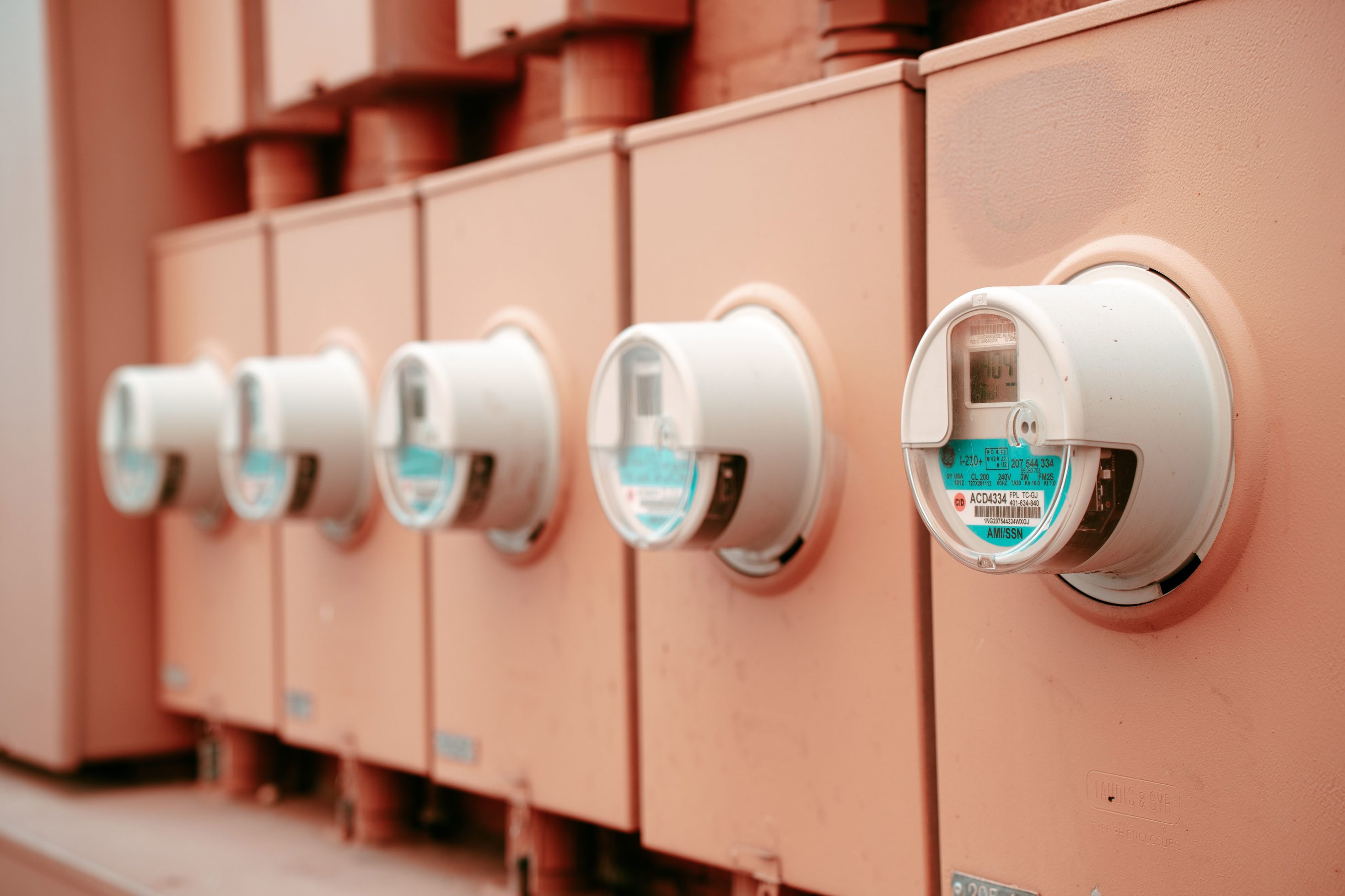 P1 Smart Meter Reader vs DIN-Rail kWh Meter: Which Monitoring Path Fits Your Home?